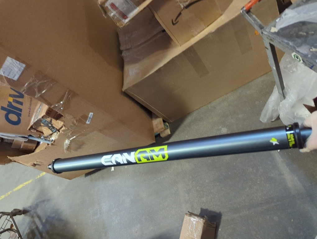 CanAm A300 Compound Tube 42 Inch – Best All-Round Drywall Applicator Tube, Perfect for Almost Every Corner