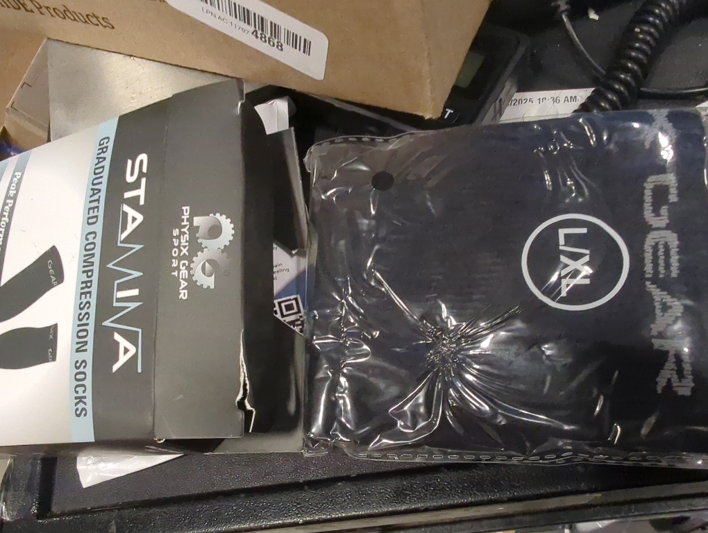 Physix Gear Compression Socks 20-30 mmHg - Men & Women - Running, Nurses, Shin Splints, Flight, Travel