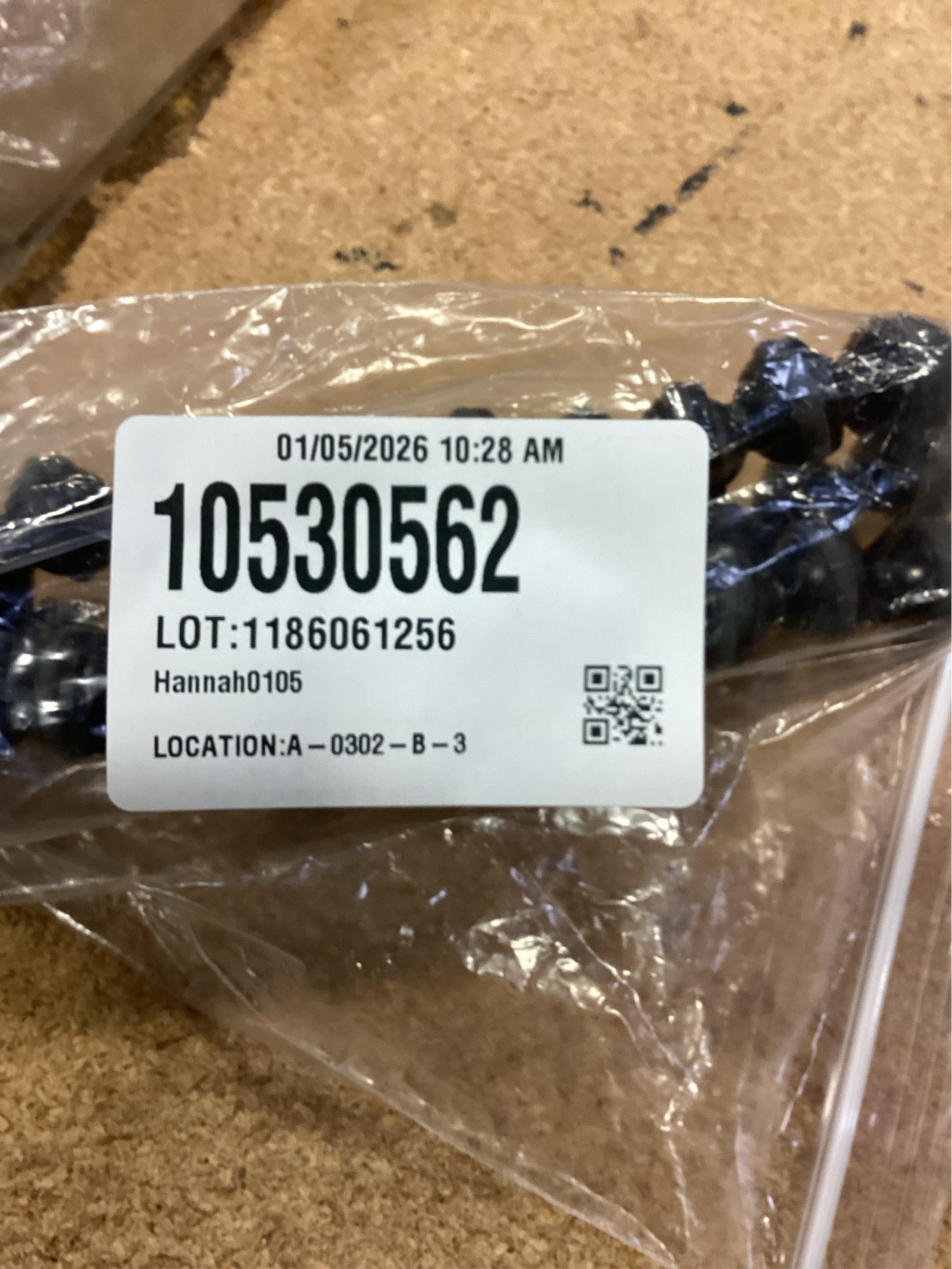 Joby GorillaPod 3K Vert Kit, Compact Flexible Tripod 3K Stand and BallHead with Vertical L Bracket for Landscape and Portrait Mirrorless Cameras up to 3kg (6.6lb),Black,JB01829-BWK