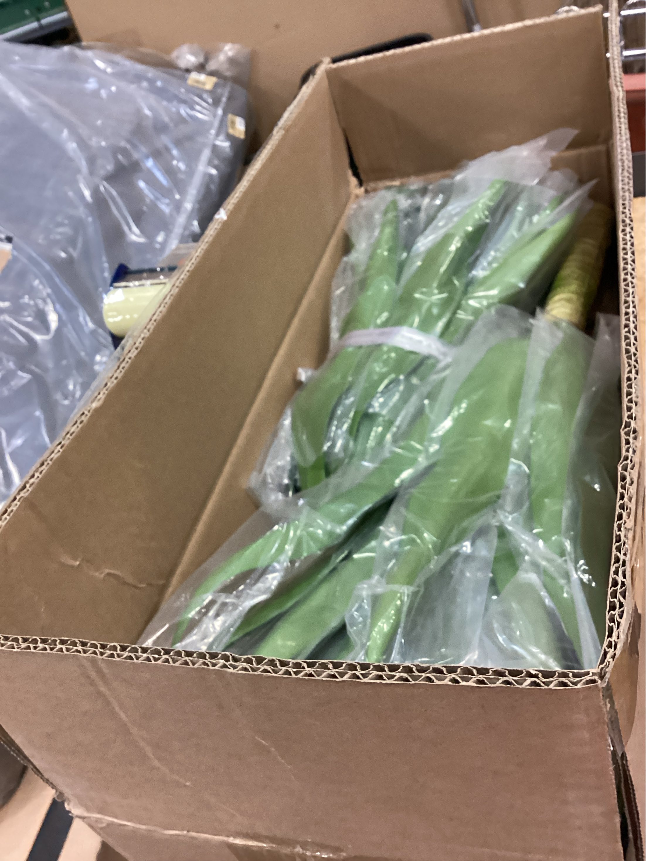 Velener Outdoor Fake Agave Artificial Plant, Unpotted Fake Plant for Room Decor, UV Resistant Faux Agave Plant for Outdoor/Indoor Decor, 22 inches, 2 Pack(43 Leaves)