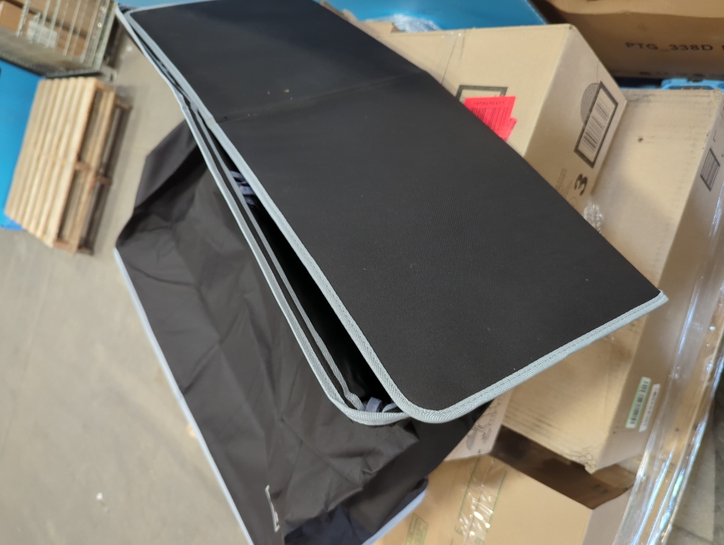 SOLEDI 180L Laundry Hamper 3 Section, Extra Large Laundry Hamper with Lid, Dirty Clothes Hamper with Sturdy Handle, Large Laundry Basket Organizer for Laundry Room, Bedroom, Hampers for Laundry