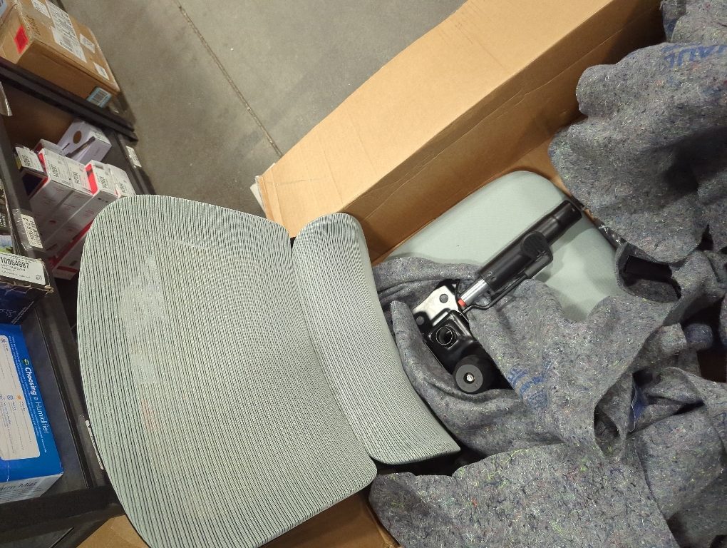 ELABEST T96 Mesh Office Chair,Ergonomic Computer Desk Chair,Sturdy Task Chair- Adjustable Lumbar Support & Armrests,Tilt Function,Comfort Wide Seat,Swivel Home Office Chair