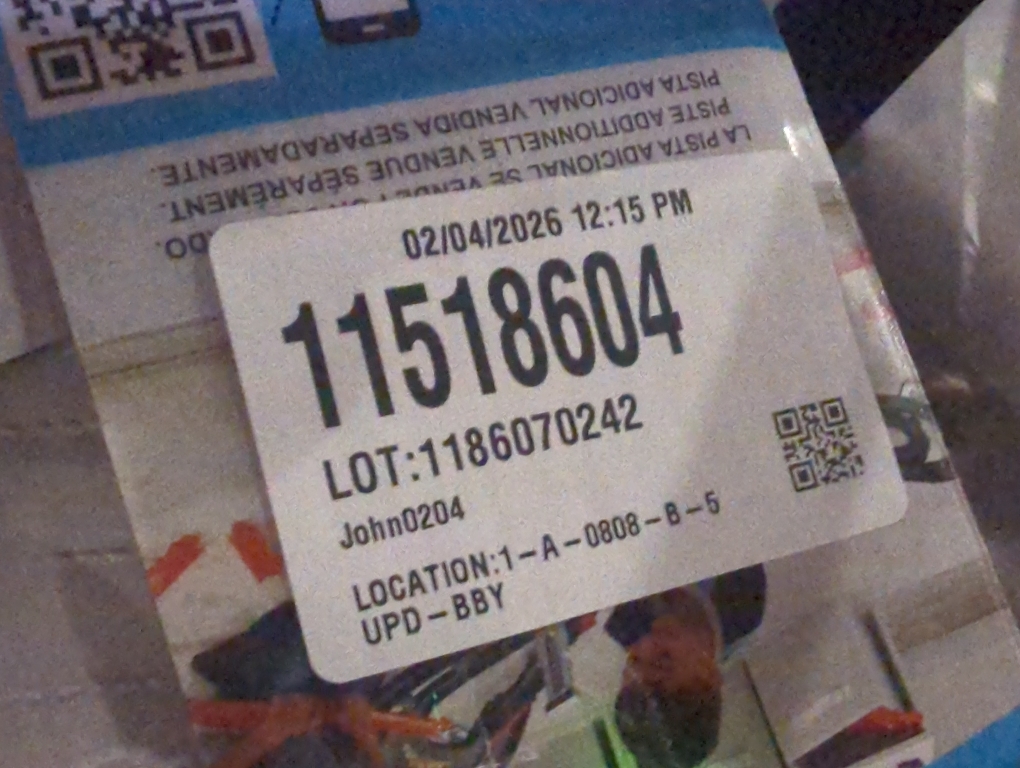 Hot Wheels Race Formula 1 Grand Prix Circuit Track Set and Cars - Multi - No Size