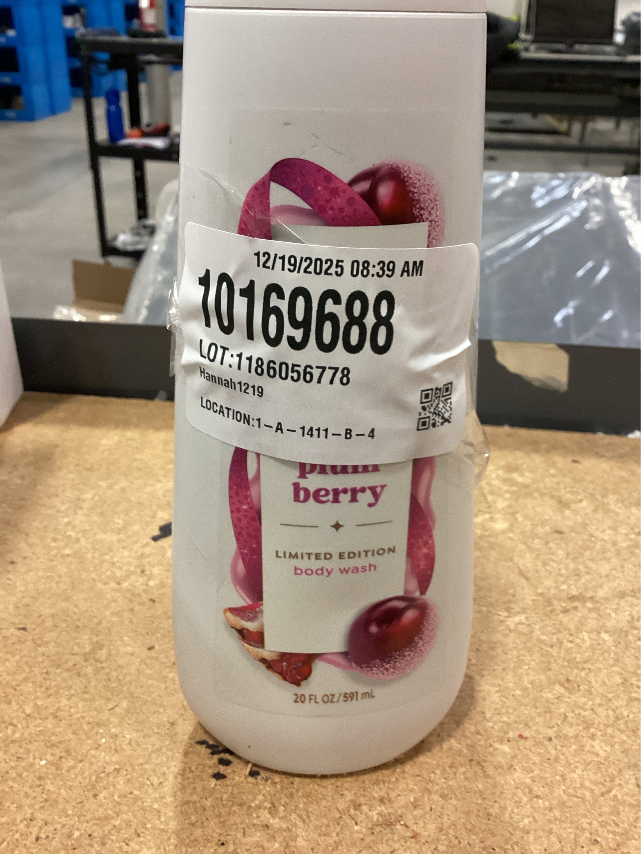 Dove Beauty Limited Edition Holiday Treat Body Wash - Frosted Plum Berry  2 pack