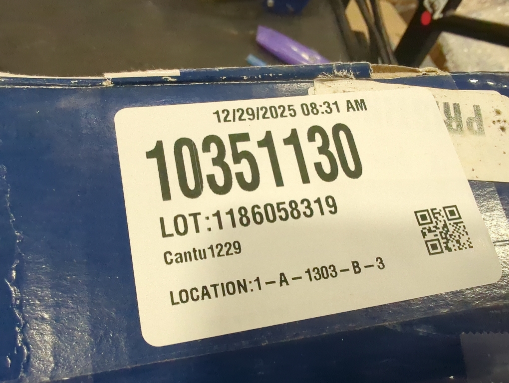 Insignia  - 6-Sheet Crosscut Shredder - Black