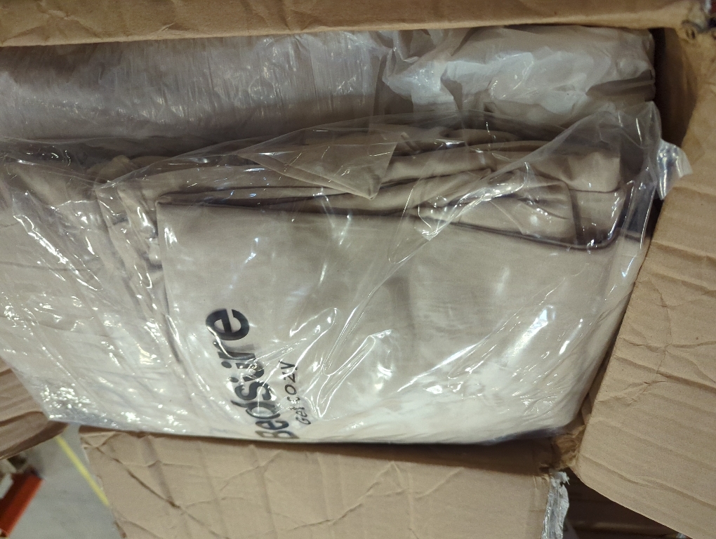 Bedsure Queen Comforter Set Beige, 8 Pieces Prewashed Queen Size Bed in a Bag with Soft Fleece Bed Blanket, Down Alternative Bedding Set for All Seasons, Sheets, Pillowcases & Shams