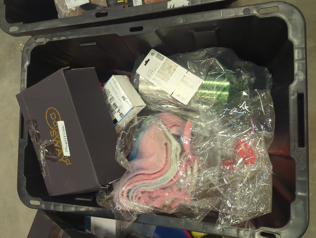 12705254 Mystery Box