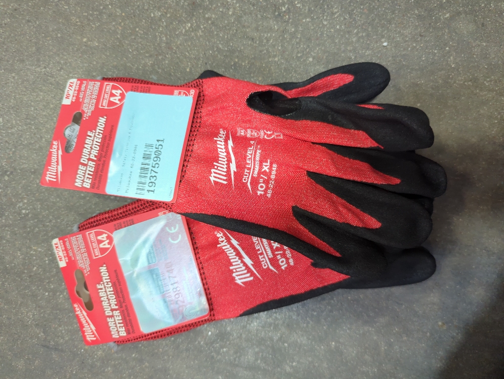 2pk Milwaukee 10 XL Cut-Resistant Level 4 Nitrile Dipped Gloves,
