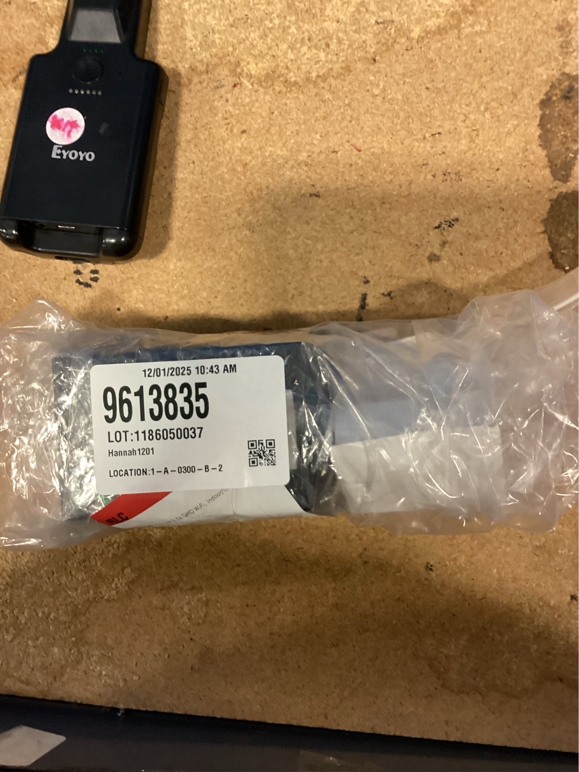 Wyze Cam V4 Plug-in Indoor and Outdoor Smart-Enabled Security Camera