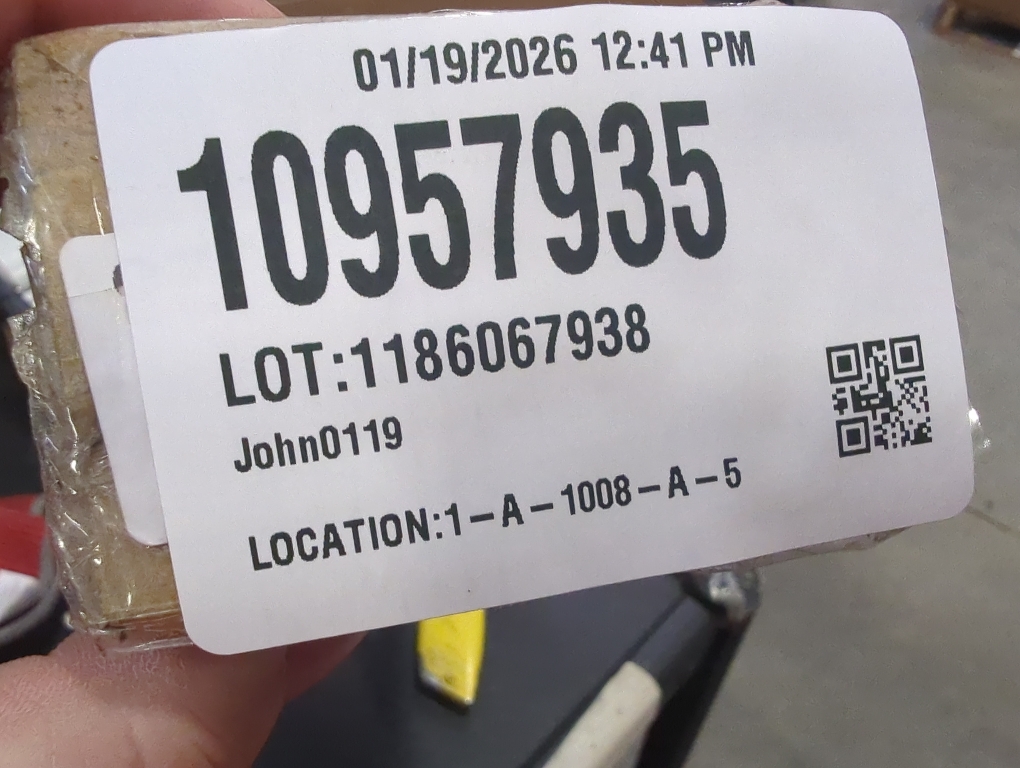 YDWZYXP Car rear high brake light third brake light for E Class W211 2003-2009 2118201556 Warning Signal Light Third High Mount Brake Light