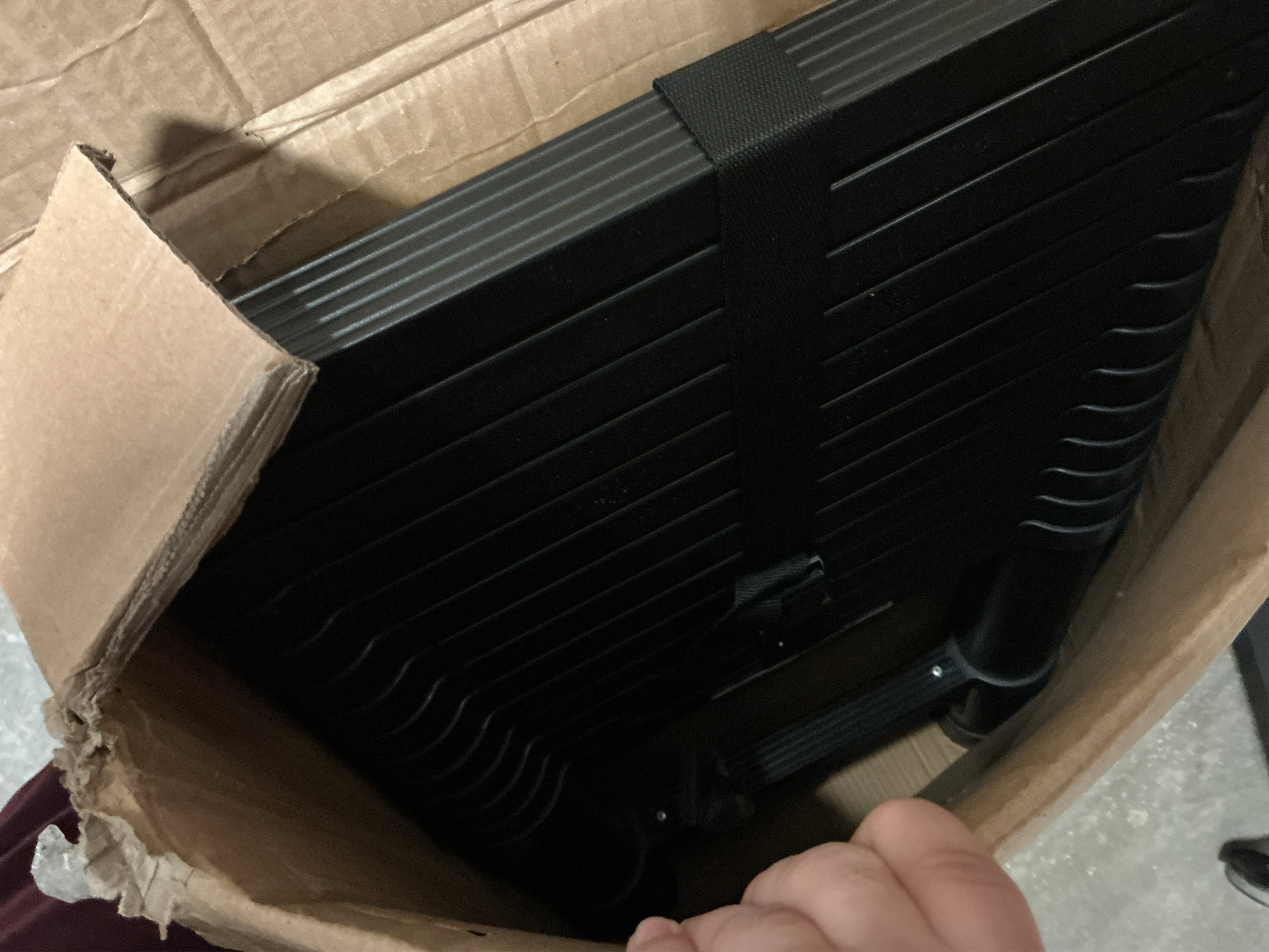 BOCOM 14.5 FT Aluminum Telescoping Ladder, Lightweight Multi-Purpose Collapsible Extension with 2 Triangle Stabilizers, Heavy Duty 330 lbs Max Capacity, Ideal for Home, RV, and Outdoor Work Black