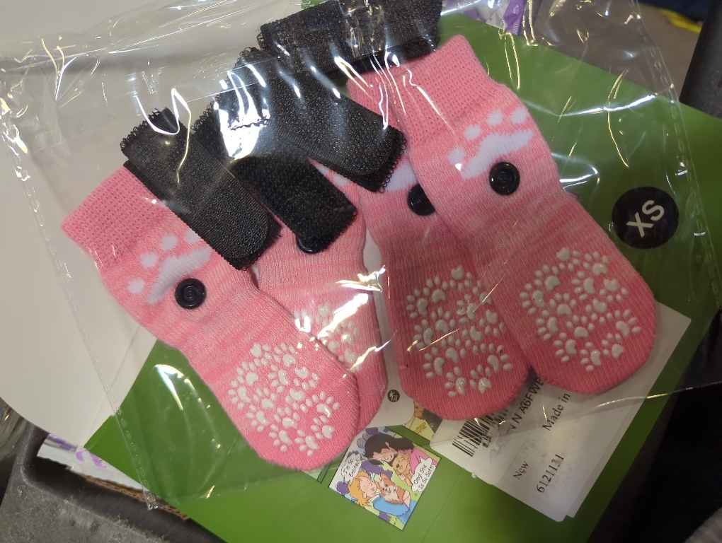 Anti Slip Dog Socks to Prevent Licking Paws, Dog Shoes for Hot Pavement, Dog Booties for Small Medium XS Dogs, Traction Control Boots & Paw Protectors for Hardwood Floors