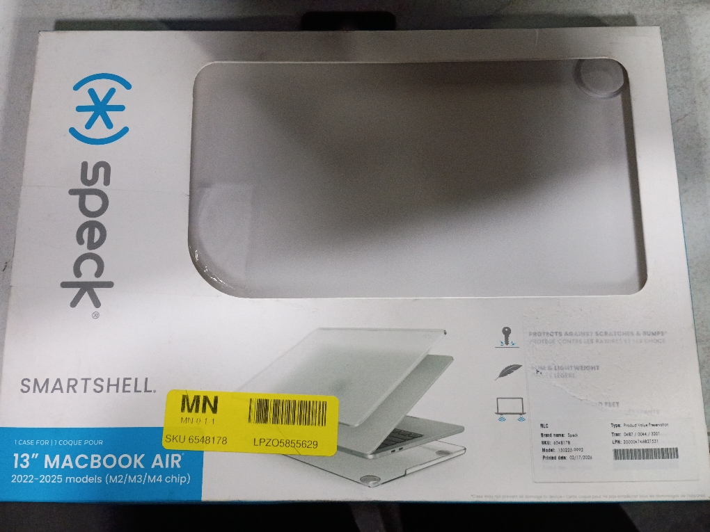 Speck Products MacBook Air M2 (2022) Smartshell (Clear/Clear/SweaterGrey)