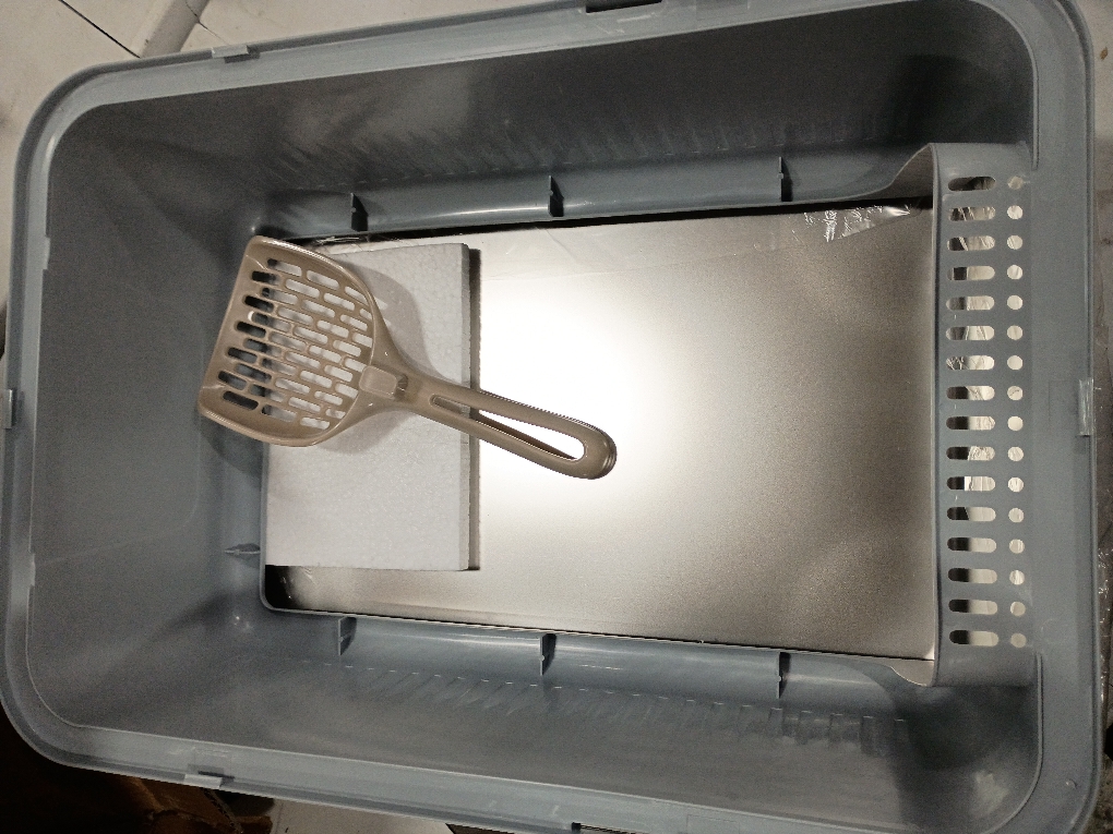 Stainless Steel Cat Litter Box with Lid,XL,19.7” L x 13.8” W x 11.8”H Deep,Large Metal Litter Box with High Side,for Small and Large Cats,Anti-Leakage Non-Sticky Easy Cleaning Include Litter Scoop