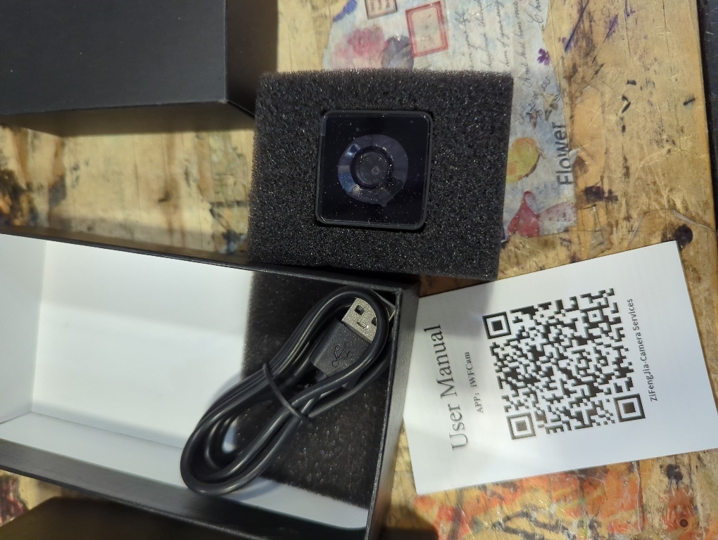 2K MiniSmart Hidden HD Cameras Wireless WiFi Camera for Home Security - Night Vision, Motion Detection, Built - in Battery, App Control (iOS & Android) - Ideal Indoor Nanny, Pet & Dog Camera