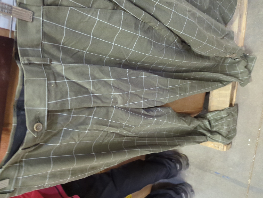 Aesido Mens 2XL-XL Green 3pc Suit Plaid Tuxedos Business Suits Slim Fit Double Breasted