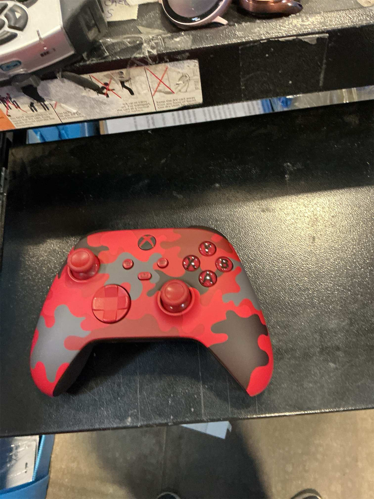 Xbox Wireless Controller – Daystrike Camo Special Edition for Xbox Series X|S, Xbox One, and Windows 10 Devices