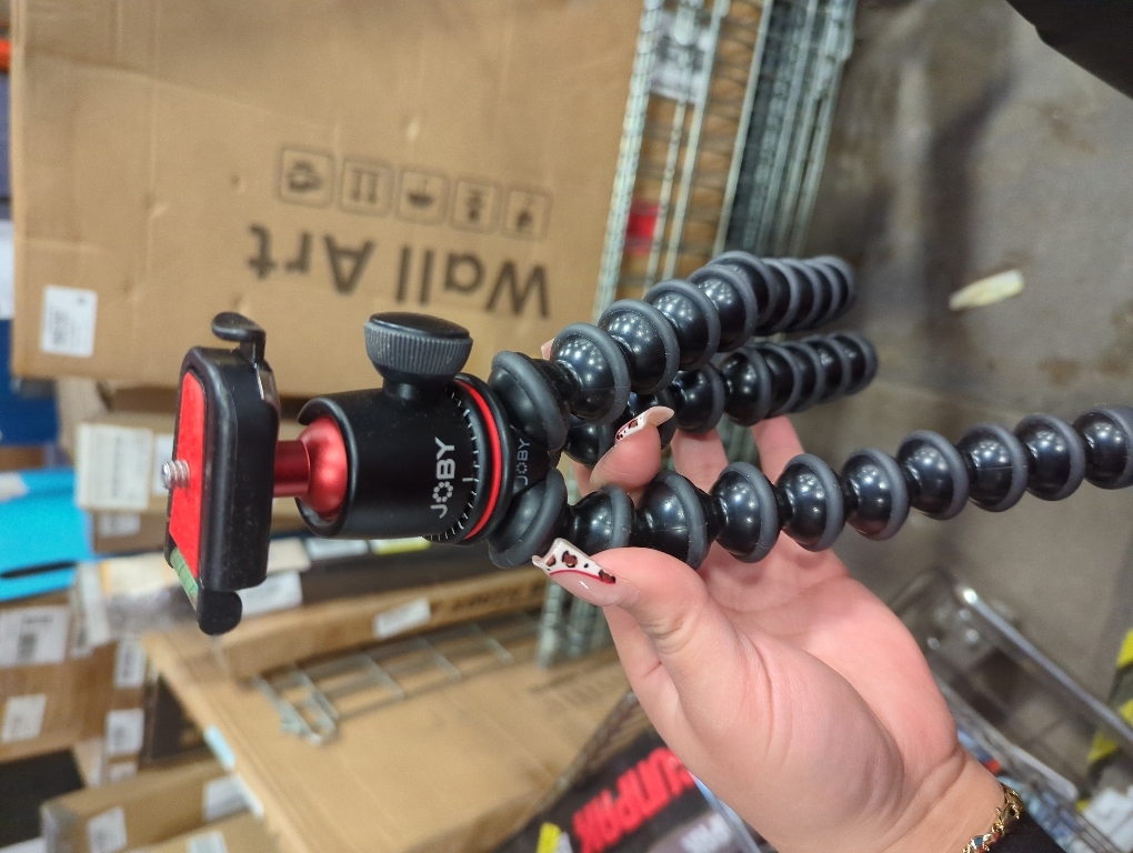 Joby GorillaPod 3K Kit, Compact Stand 3K and Ballhead for Compact Cameras, Tripod Kit, Travel Tripod for Cameras, Holds Devices up to 6.6lbs, JB91507, Made in Italy, Black/Charcoal