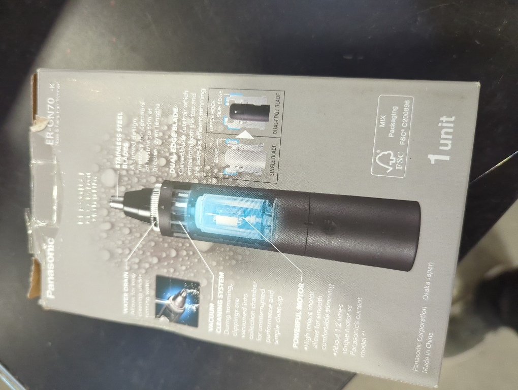 Panasonic Ear and Nose Hair Trimmer for Men with Vacuum Cleaning System, Powerful Motor and Dual-Edge Blades for Smoother Cutting, Wet/Dry – ER-GN70-K (Black)