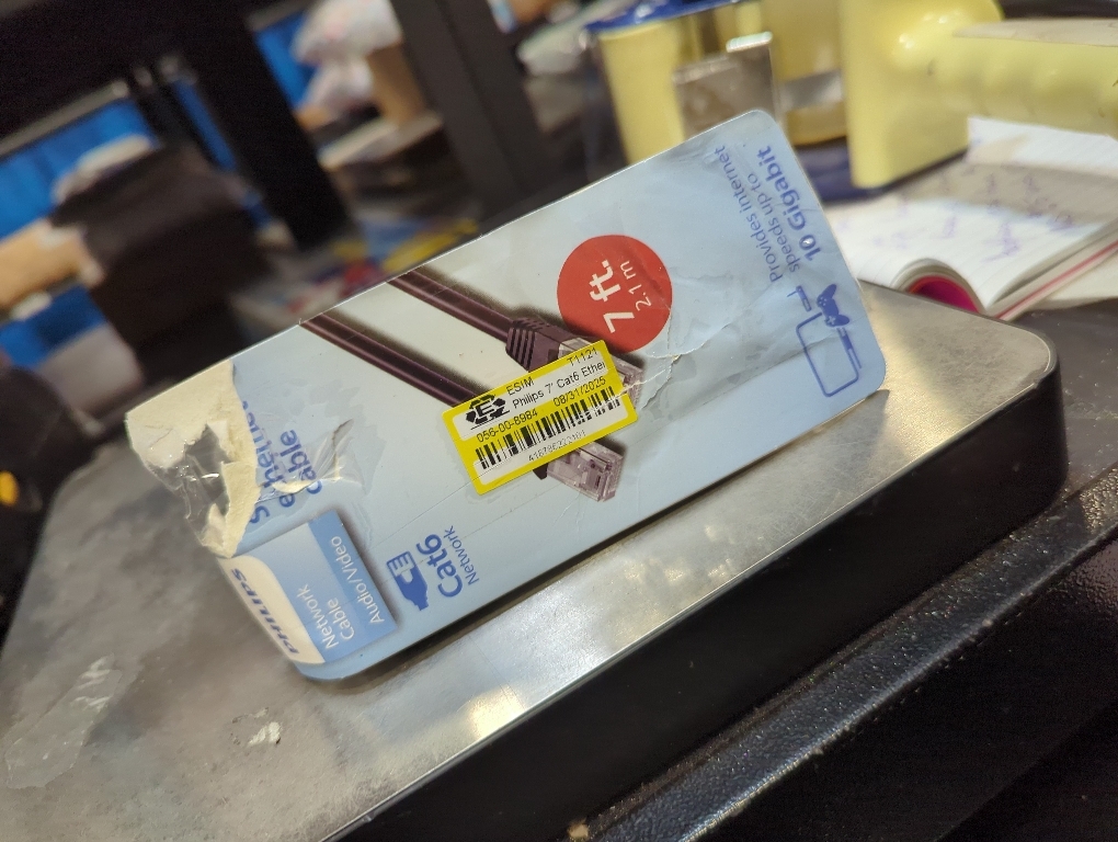 Philips Cat8 Ethernet Cable, Extra Long 7 Ft Cord, 40 Gbps, 2000Mhz, RJ45M Connector, S/FTP for Computer, Game Console, Cable/DSL Modem, Network Switch, Streaming Device, Gray, SWR3143GR/37