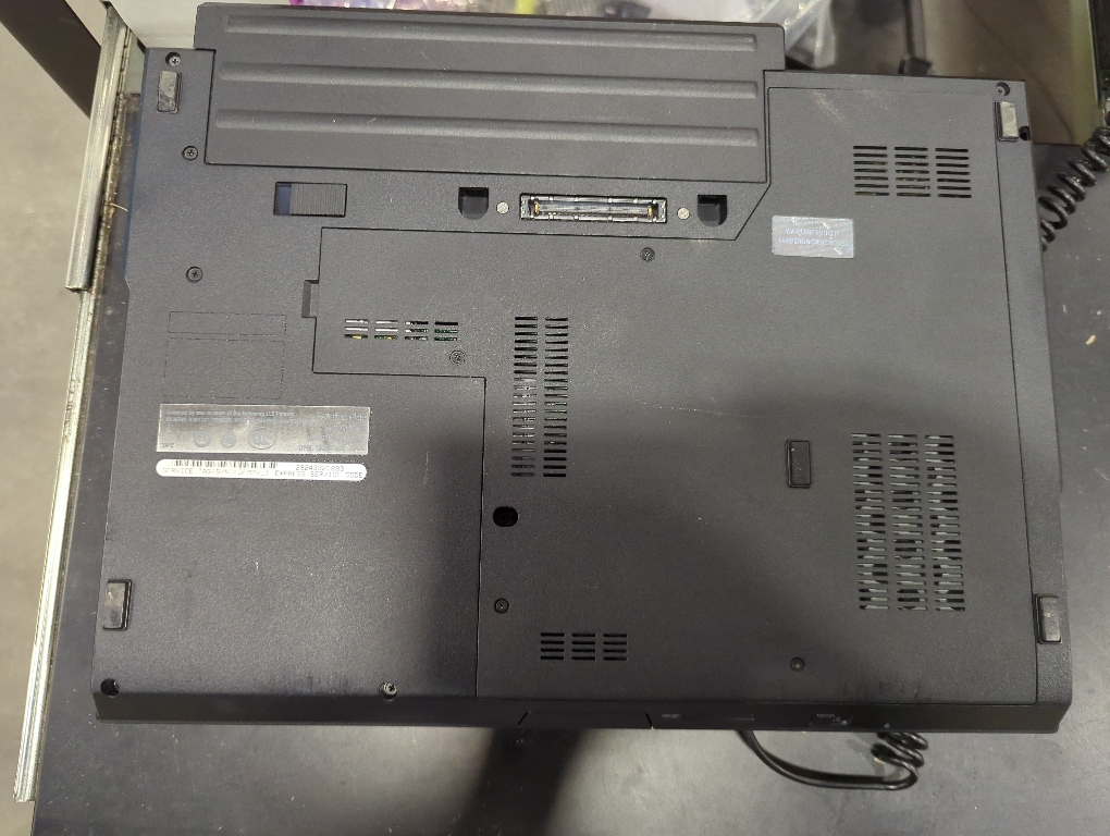 Dell E5400 Latitude Laptop With Charger