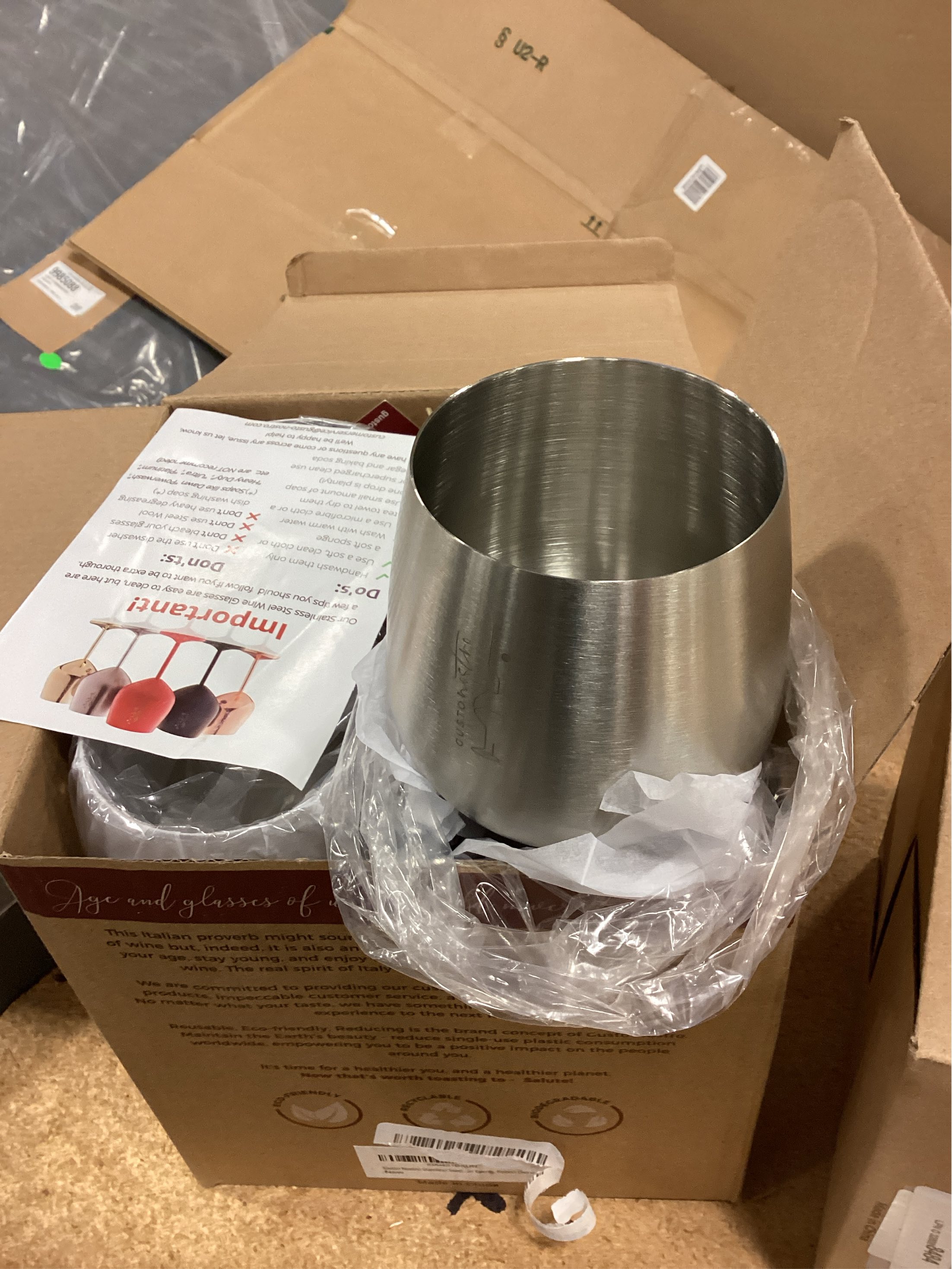 Gusto Nostro Stainless Steel Wine Glass - 18 oz - Cute, Unbreakable Wine Glasses for Travel, Camping and Pool - Fancy, Unique and Cool Portable Metal Wine Glass for Outdoor Events, Picnics (Set of 4)