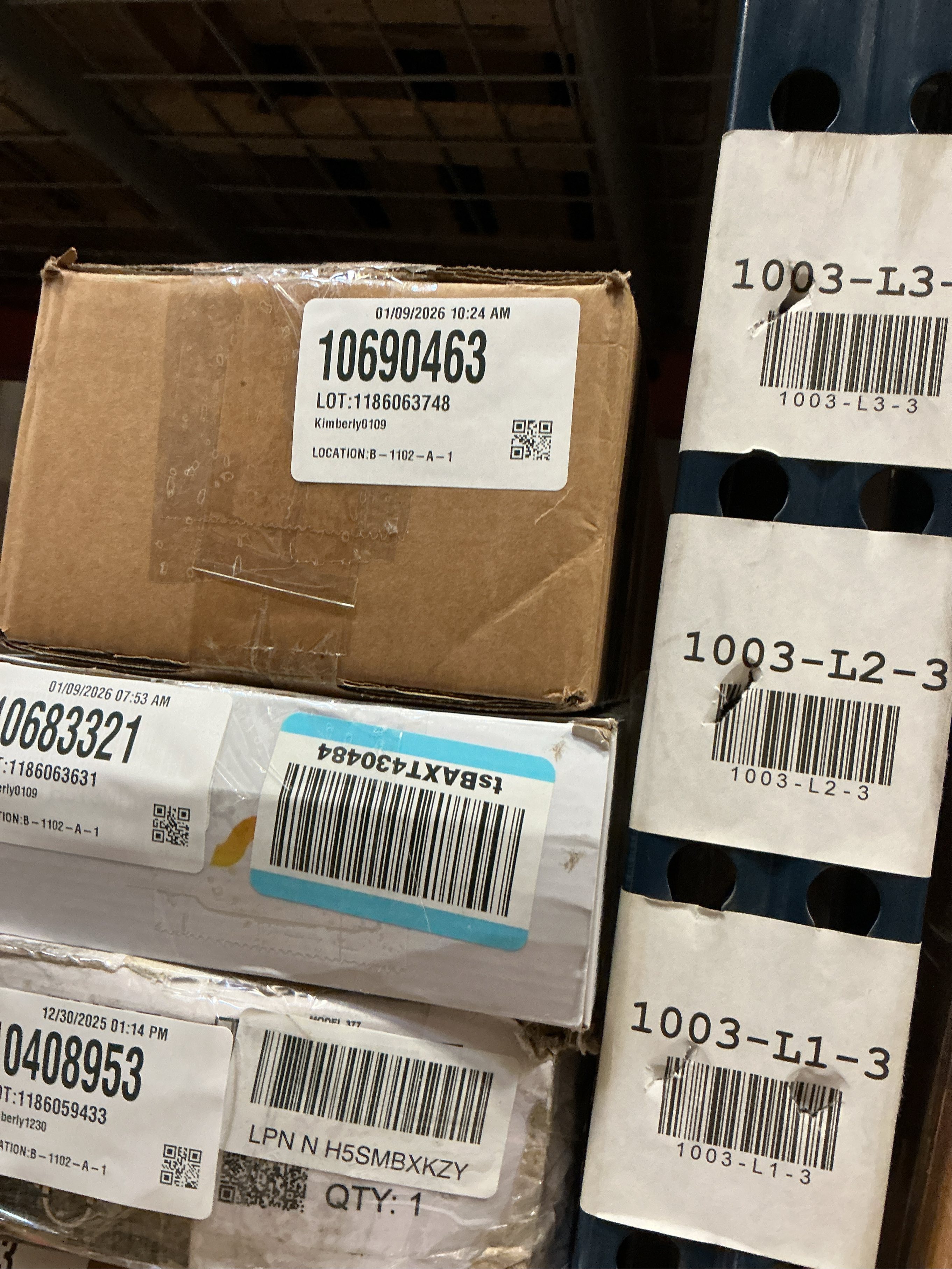 Premium Aluminum Gutter Guard for Ladders - Universal Ladder Stabilizer & Roof Protector - Prevents Gutter Damage & Enhances Safety - Fits Ladders Up to 18.9 Inches Wide