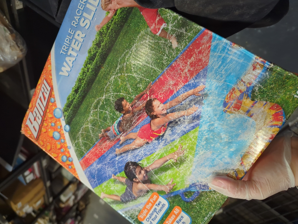 Banzai Kids Triple Racer Water Slide, Length: 16 ft, Width: 82 in Water Slide