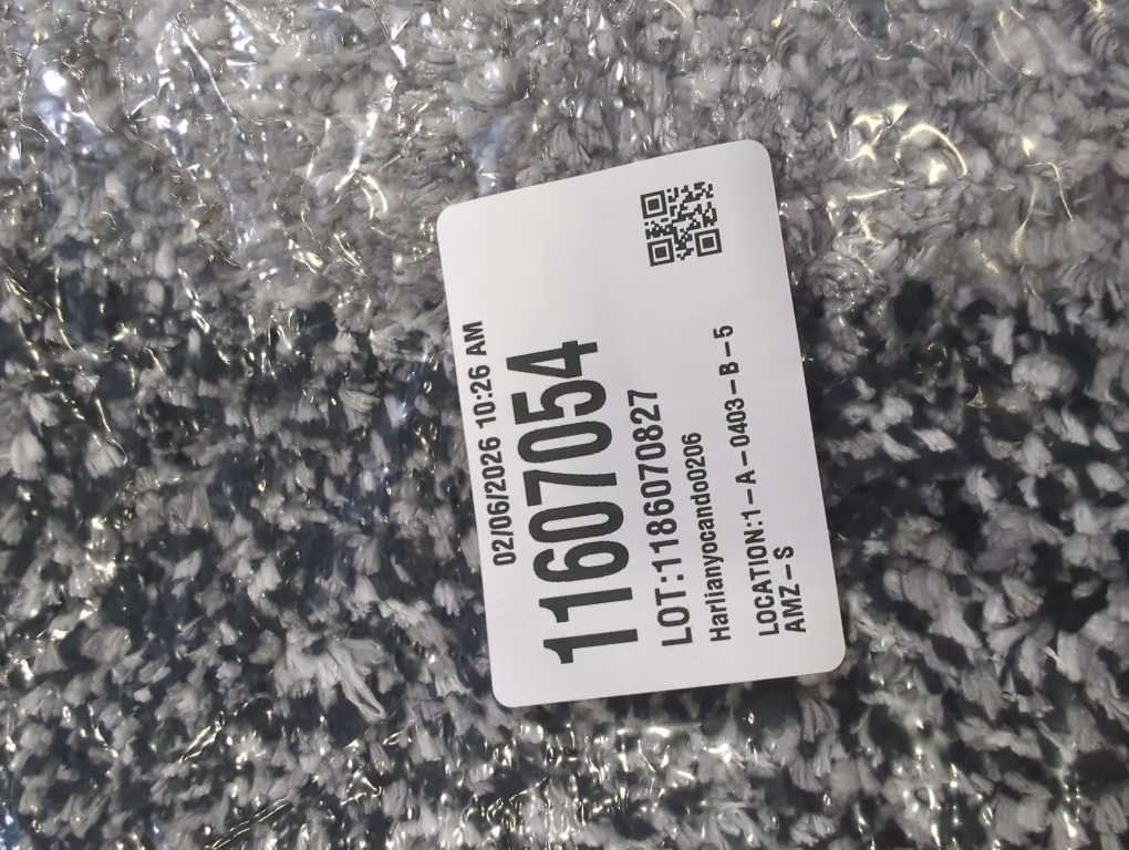 Arotive Microfiber Bathroom Rugs, Shaggy Soft and Absorbent Bath Rug, Non-Slip, Thick Plush Machine Washable Dry Bath Mats for Bathroom, Tub and Shower, 24x16, Black, Rectangular