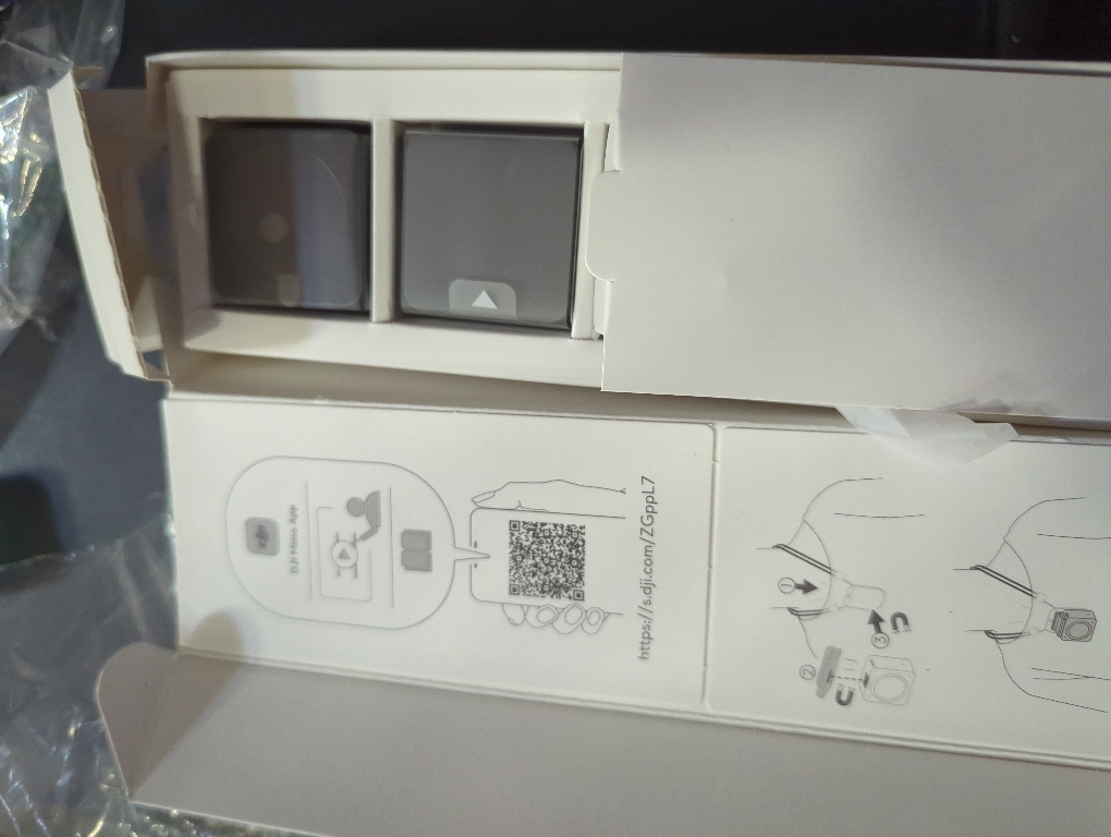 DJI Action 2 - Power Combo - action camera - 4K / 60 fps - 12.0 MP - Wi-Fi, Bluetooth - underwater up to 30ft