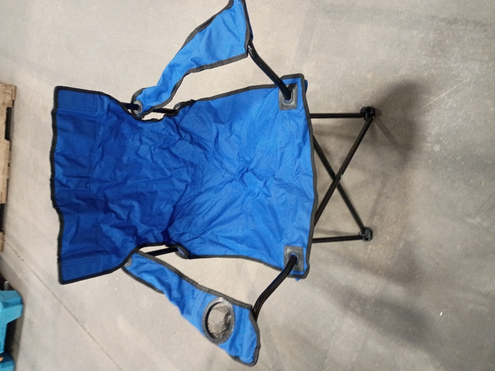 Trademark Innovations Folding Outdoor Beach Camp Chair Blue