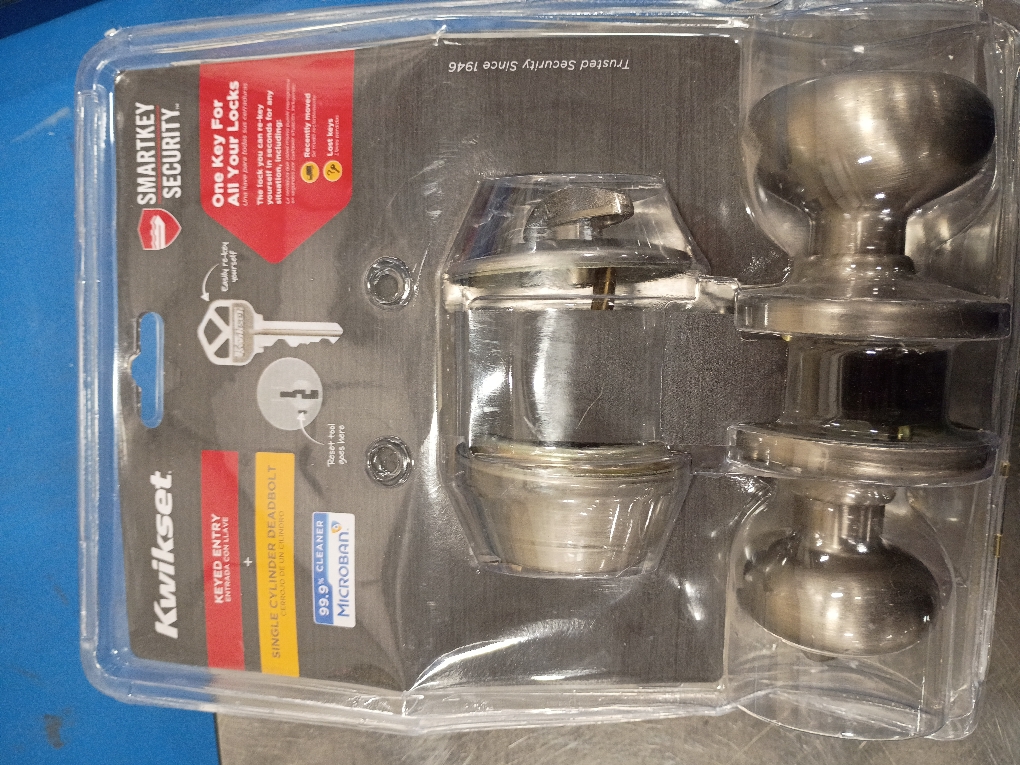 Kwikset SmartKey Security Cove Satin Nickel Deadbolt and Entry Door Knob KW1 1-3/4 in.