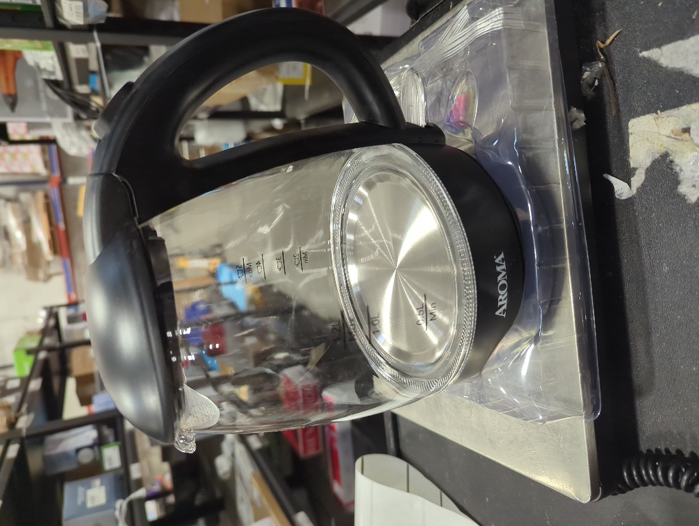 5-Cup Black Glass Corded Electric Kettle with Automatic Shut-Off