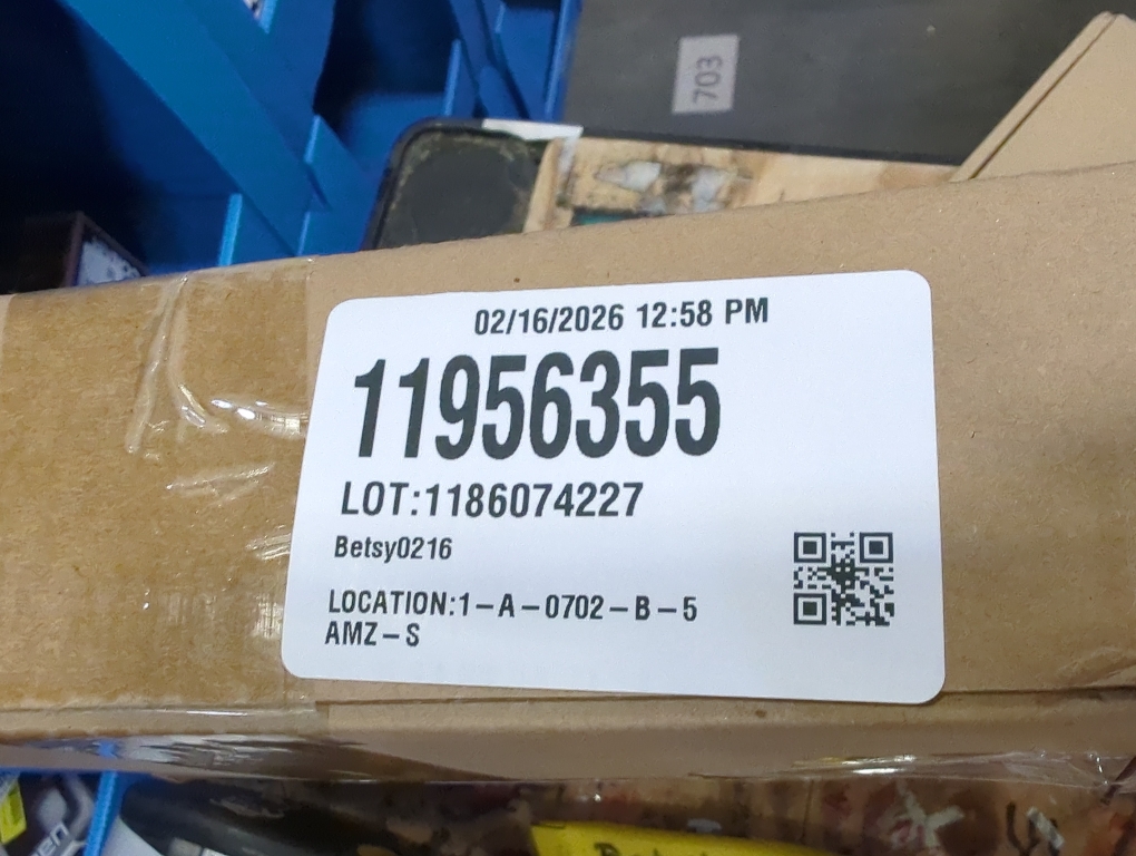 Hananona 50 Pcs Artificial Pine Branches Green Plants Pine Needles DIY Accessories for Garland Wreath Christmas and Home Garden Decor (50, Green)