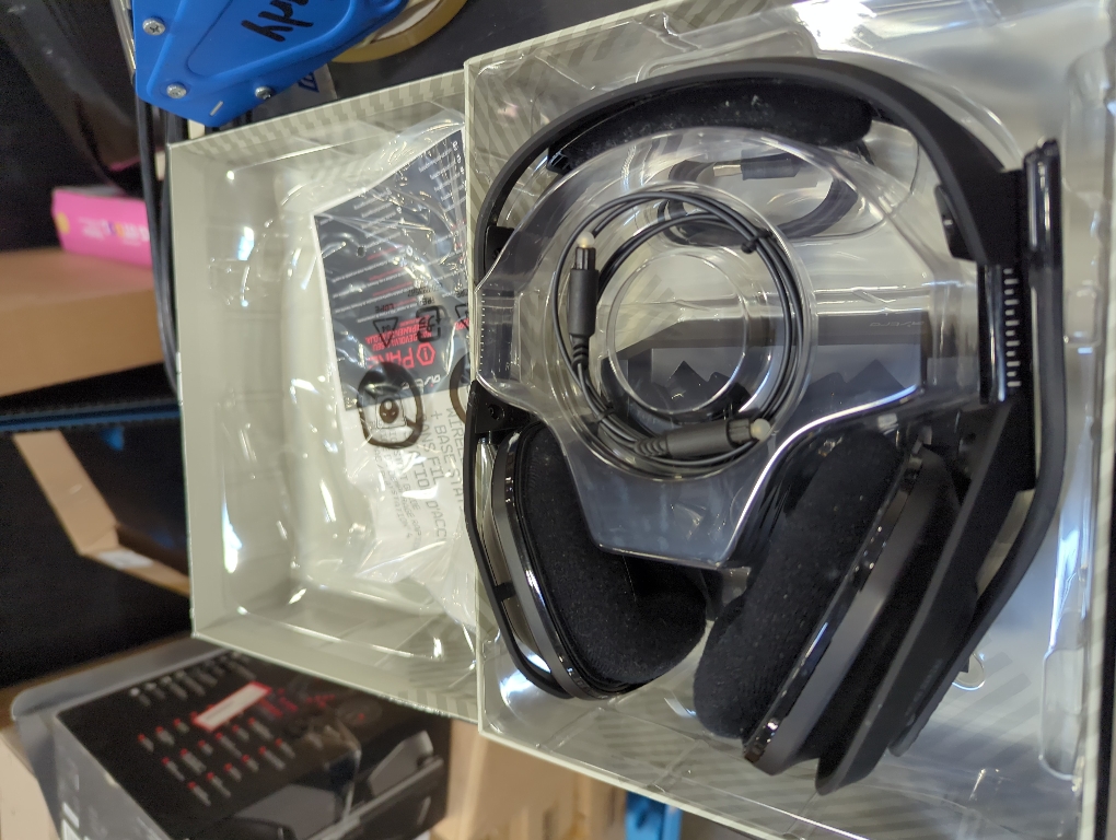 Astro Gaming - A50 Gen 4 Wireless Gaming Headset for PS5, PS4 - Black