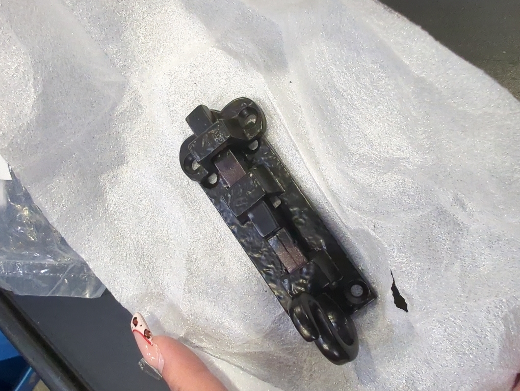 Signature Hardware 325509 5 Iron Surface Bolt