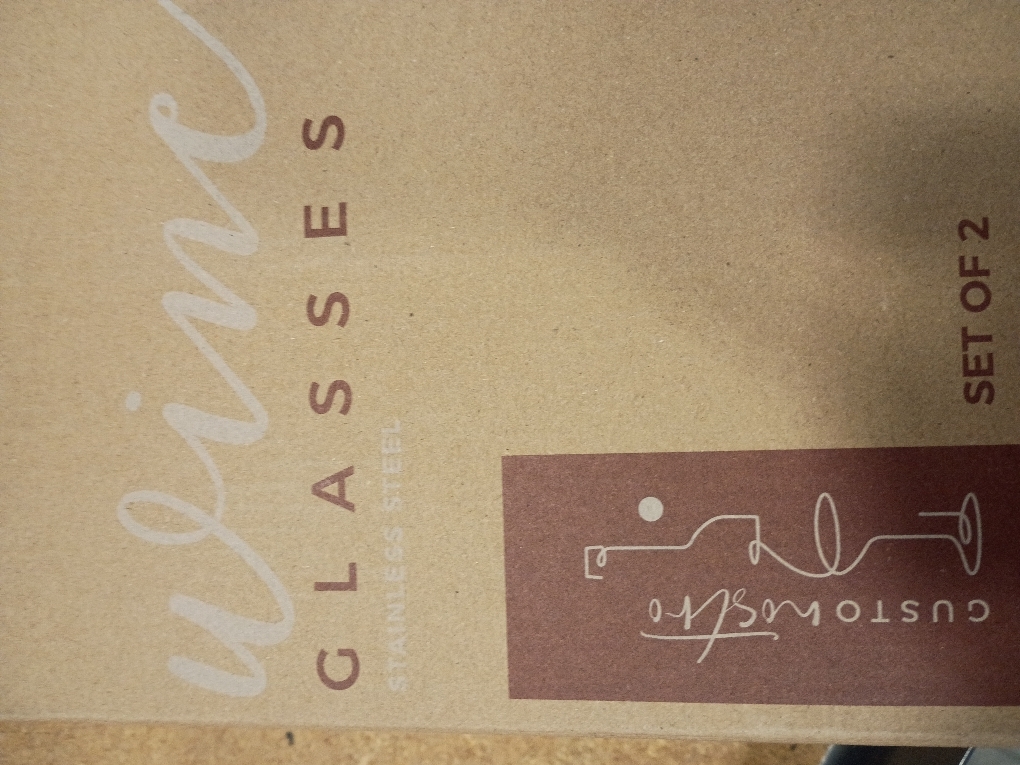 Gusto Nostro Stainless Steel Wine Glass - 18 oz - Cute, Unbreakable Wine Glasses for Travel, Camping and Pool - Fancy, Unique and Cool Portable Metal Wine Glass for Outdoor Events, Picnics (Set of 2)