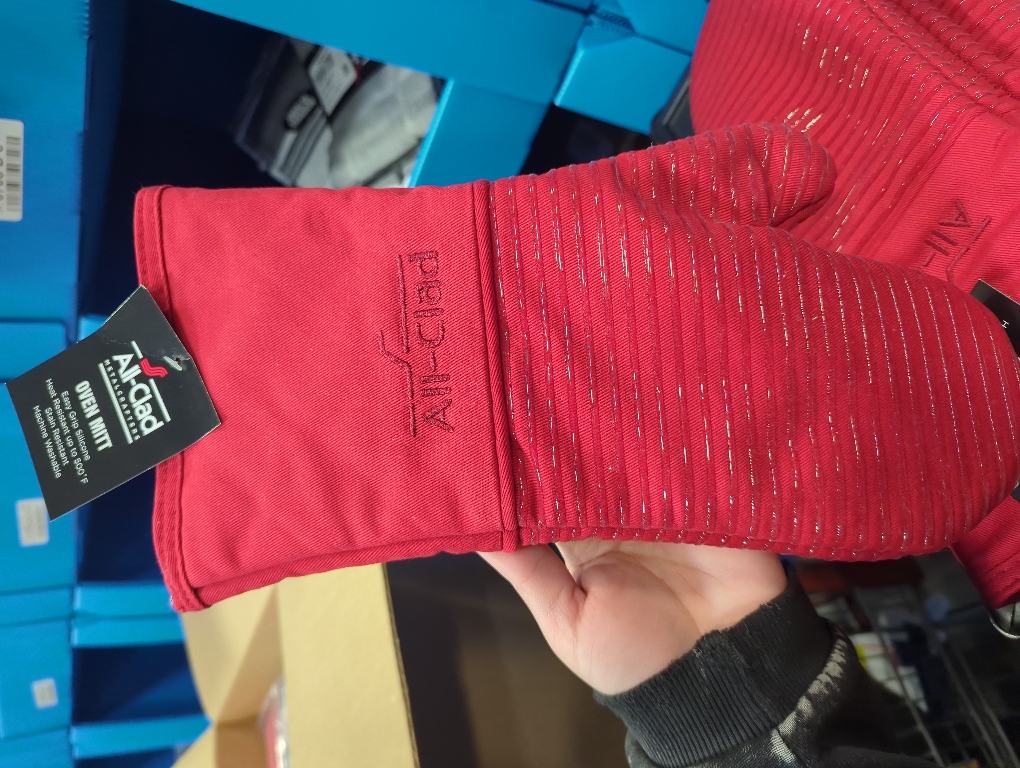 All-Clad Silicone Oven Mitt, 2 Pack Chili