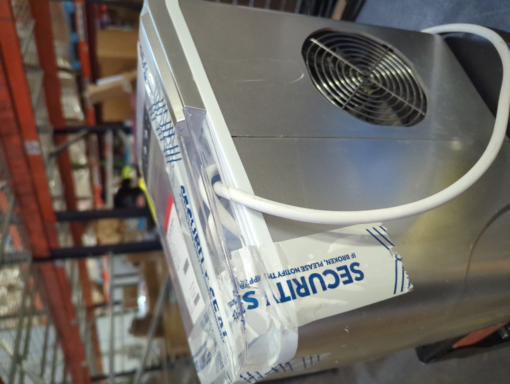 Insignia™ - Portable Ice Maker with Auto Shut-Off - Gray