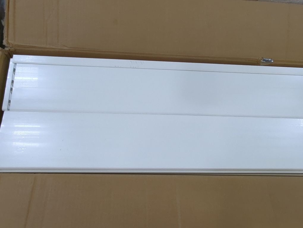 Lovoln Outdoor Privacy Screen White