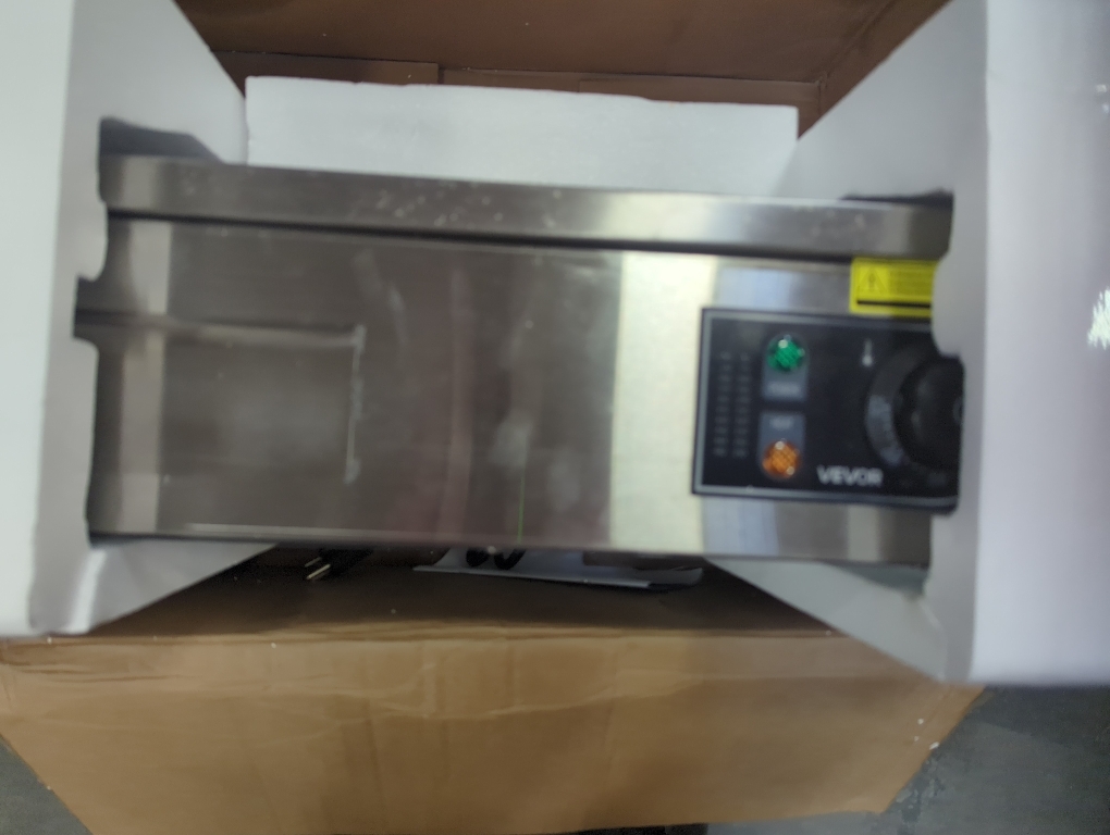 VEVOR Commercial Electric Griddle, 22, 1600W Countertop Flat Top Griddle, Stainless Steel Teppanyaki Grill w/Iron Cooking Plate, 122-572℉ Adjustable Temp Control 2 Shovels & Brushes, 110V