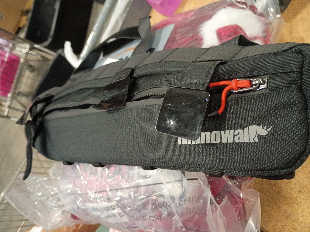 Rhinowalk Bike Bag Bike Frame Bag Waterproof Bike Triangle Bag 2.1L Bicycle Pouch Under Tube Bag Professional Cycling Accessories(XL)