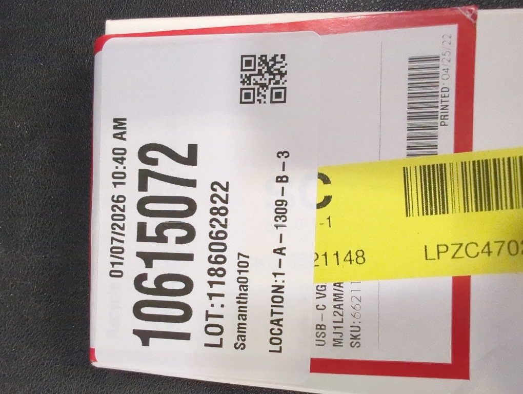 USB-C VGA Multiport Adapter