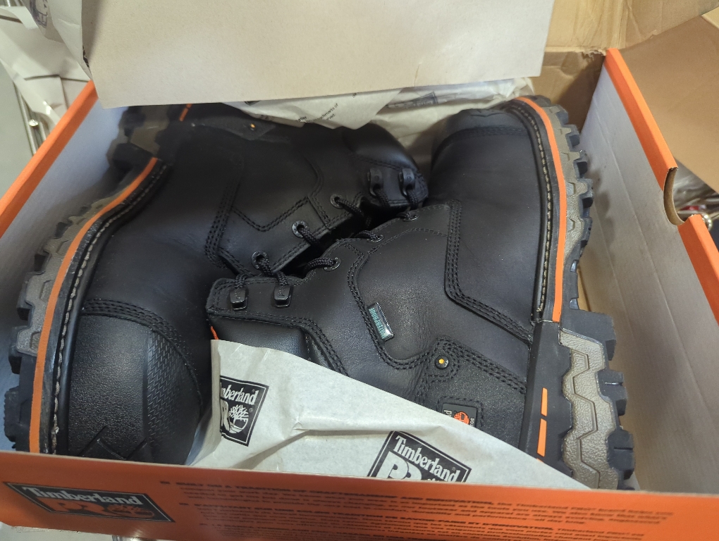 Size 8.5 Color Black Timberland PRO Men's 6 Inch Boondock Comp Toe WP Ins Industrial Work Boot