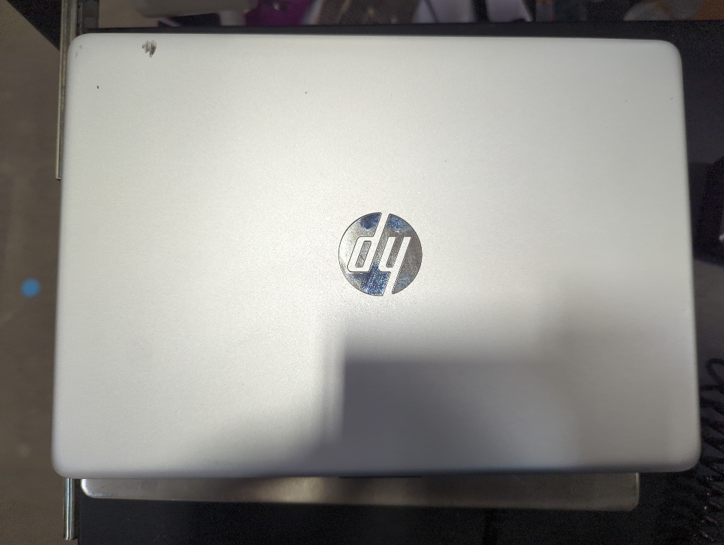 HP Notebook - 14-dk0061nr With Charger