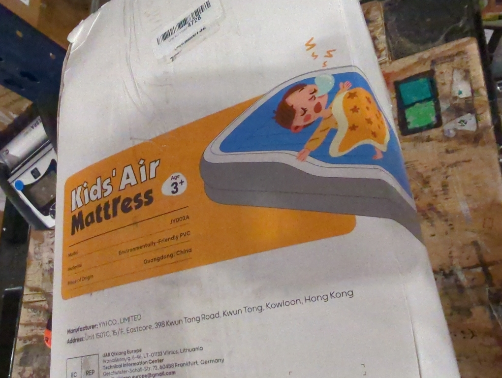 QPAU Inflatable Toddler Travel Bed with 3-Sided Safety Bumpers, Extra Large Kids Air Mattress, Includes Detachable Mattress, Portable for Camping, Travel, Home Use (Grey)