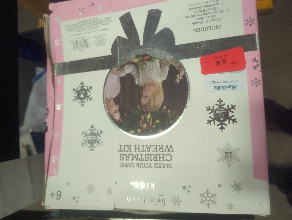 Modern Kids 12 Build Your Own Christmas Wreath Kit