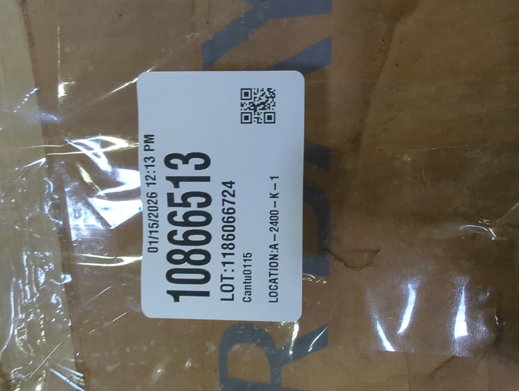 24.50 in. W Bath Vanity in White with Cultured Marble Vanity Top in White with White Basin