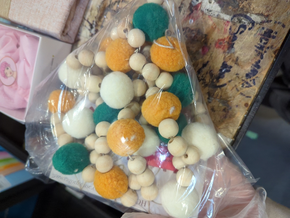 Ragon House  Garlands  - Green & Orange Pom-Pom Garland