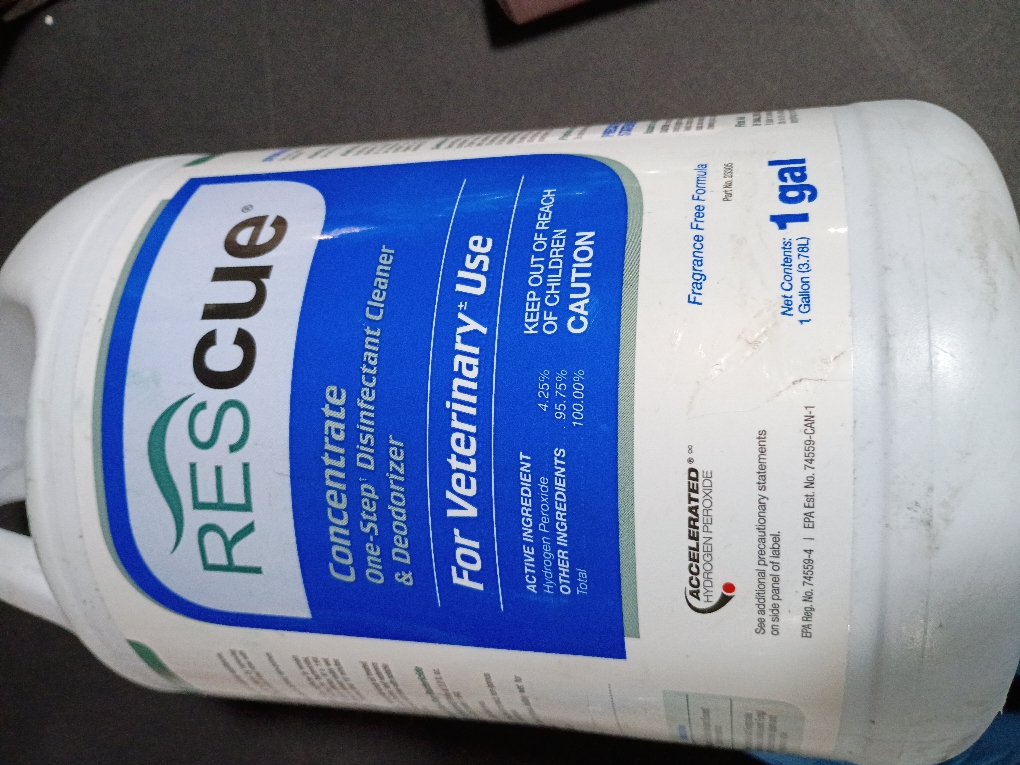 Rescue 1 Step Disinfectant Cleaner Concentrate Gallon in